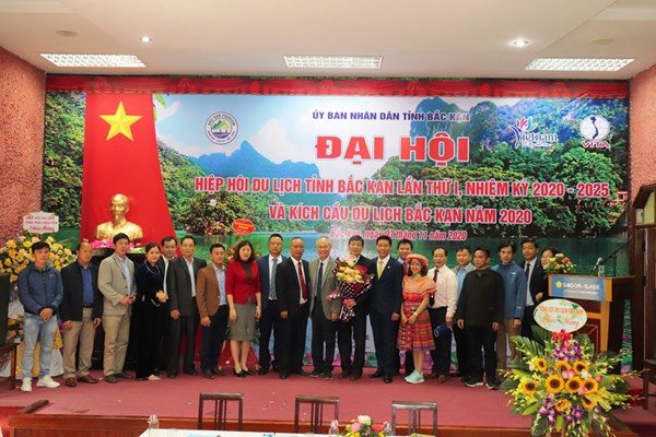 Du lịch Bắc Kạn đang “lấy đà” tạo vị thế mới - Anh 4