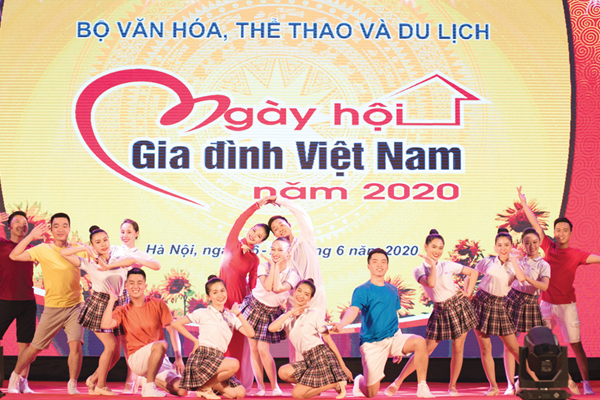 Tạo động lực cho sự phát triển - Anh 2