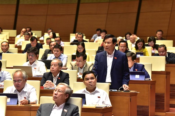 Bộ trưởng Nguyễn Ngọc Thiện: Có nhiều tấm gương sống động trong việc giáo dục đạo đức, lối sống - Anh 1