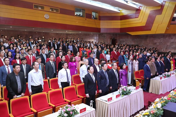 Công tác thi đua, khen thưởng của Bộ VHTTDL ngày càng được đổi mới, phát huy được sức mạnh tổng hợp - Anh 4