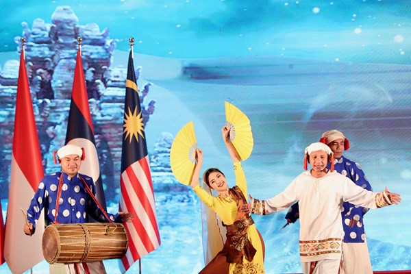 Tổng Bí thư, Chủ tịch nước phát biểu chào mừng Hội nghị Cấp cao ASEAN lần thứ 37 - Anh 18