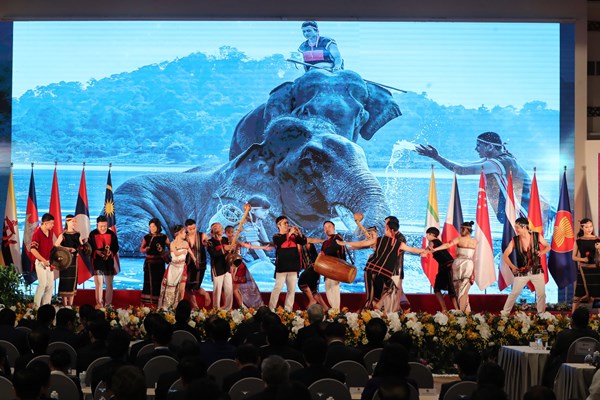 Tổng Bí thư, Chủ tịch nước phát biểu chào mừng Hội nghị Cấp cao ASEAN lần thứ 37 - Anh 19