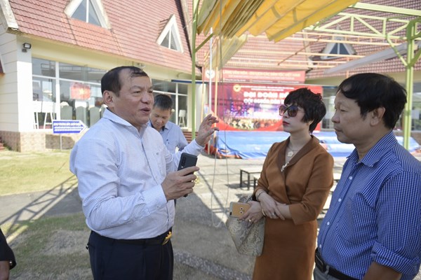 Kiểm tra công tác chuẩn bị khai mạc Tuần 