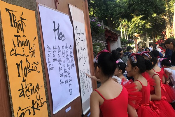 Tổng kết và trao giải cuộc thi sáng tác về thầy giáo Chu Văn An - Anh 7