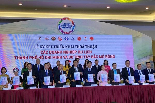 Liên kết phát triển du lịch bền vững giữa TP.HCM và 8 tỉnh Tây Bắc - Anh 3