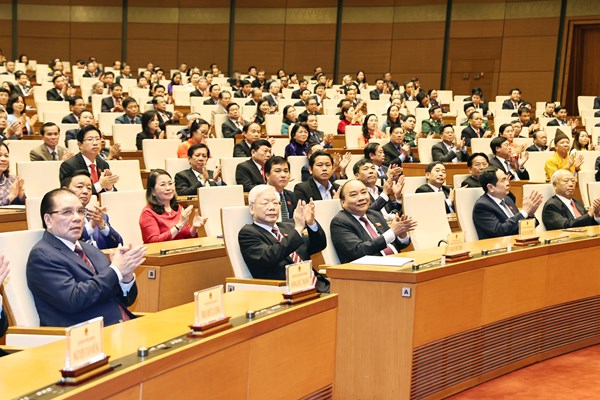 Bế mạc kỳ họp thứ 10, Quốc hội khoá XIV: Khẳng định rõ tinh thần đoàn kết dân tộc - Anh 1