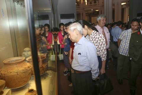 Khám phá những hiện vật đặc biệt tại trưng bày về Bãi Cọi - Anh 2