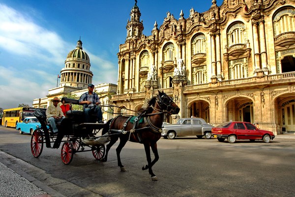 Trien lam “Cuba trong trai tim nhan dan Viet Nam” - Anh 7