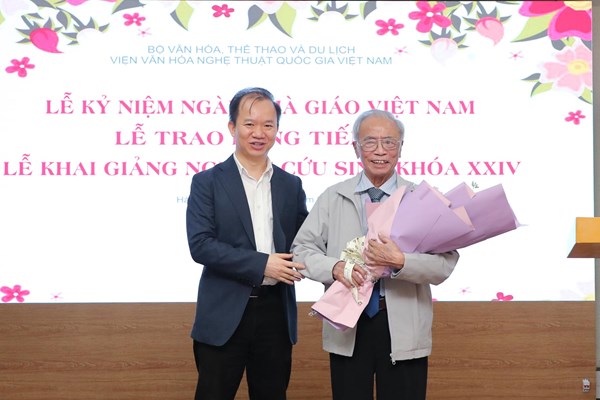 Xứng đáng là lực lượng tri thức đi đầu trong công cuộc xây dựng, phát triển văn hóa, con người Việt Nam - Anh 3