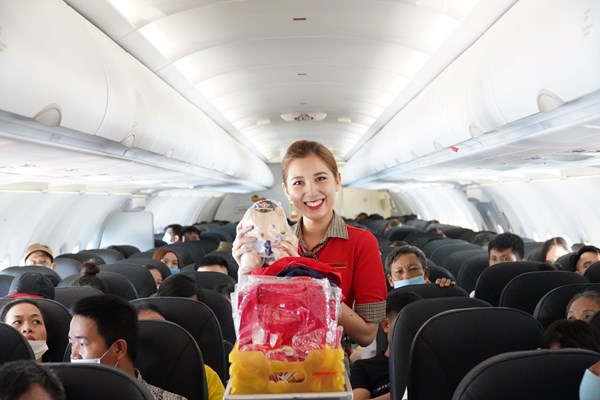 Ba ngày siêu chất, săn vé 0 đồng bay khắp đất nước cùng Vietjet - Anh 2