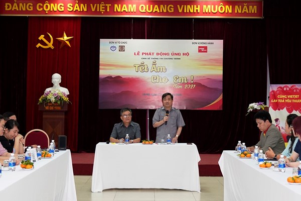 Vietjet mang Tết ấm đến với 1.000 trẻ em - Anh 3