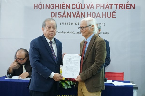 Thành lập Hội Nghiên cứu và phát triển di sản văn hóa Huế - Anh 1