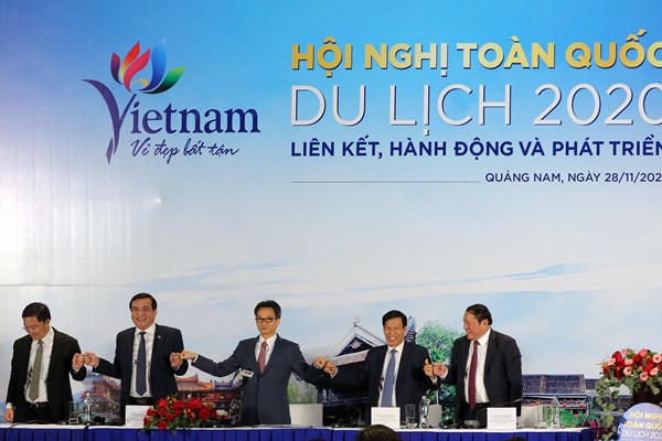 Cùng đưa ra những giải pháp để ngành Du lịch sớm phục hồi và tiếp đà tăng trưởng trở lại - Anh 1