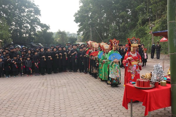 Đổi mới mà vẫn vẹn nguyên truyền thống - Anh 1