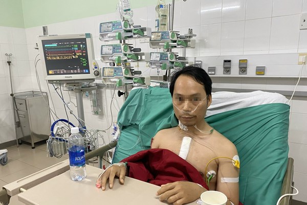 Quả tim hiến tặng từ Vũng Tàu đã được ghép thành công tại Huế - Anh 2