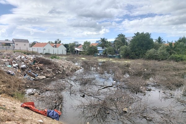 Gửi thị trấn Vạn Giã, huyện Vạn Ninh (Khánh Hòa): Người dân khổ vì khu dân cư không có… cống thoát nước - Anh 2