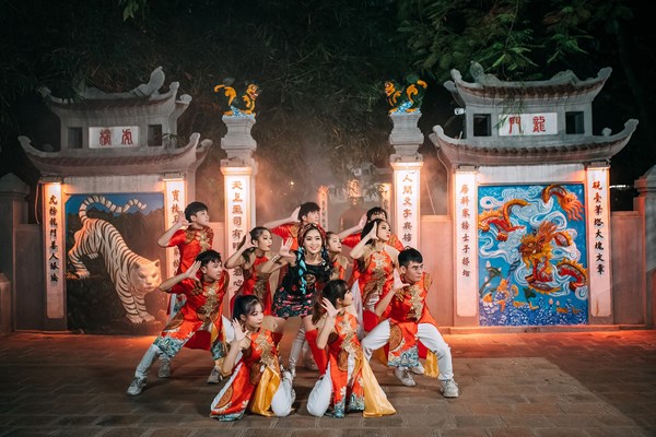 Xẩm kết hợp cùng Rap và EDM: Lay động khán giả trẻ - Anh 1