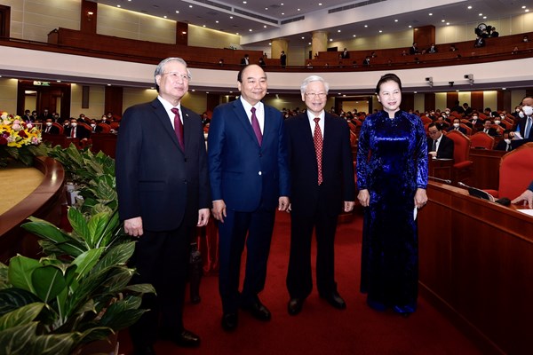 Trung ương giới thiệu nhân sự tham gia Bộ Chính trị, Ban Bí thư khóa XIII - Anh 3