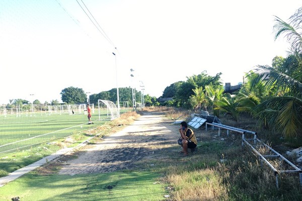 Sân vận động TP Cam Ranh, Khánh Hòa: 18.000 m2 đất vàng được thuê... 3,5 triệu đồng/tháng - Anh 2