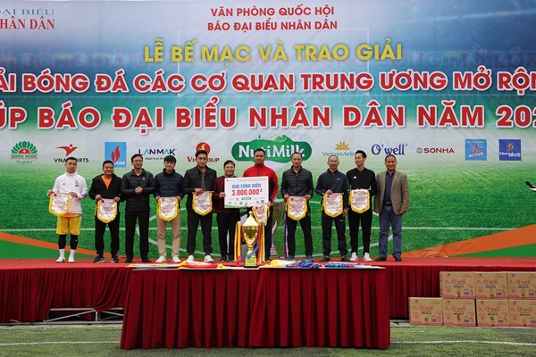 Bế mạc Giải bóng đá các cơ quan trung ương mở rộng - Anh 4
