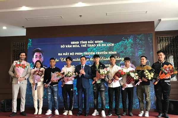 Ra mắt bộ phim 