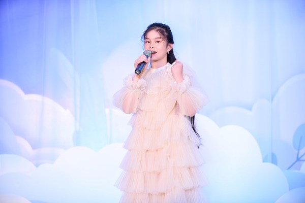 Hấp dẫn show diễn Dance Of The Clouds Fashion Show - Anh 3