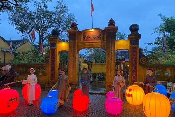 “Thức giấc và Xông đất Hội An” mừng năm mới Tân Sửu 2021 - Anh 3