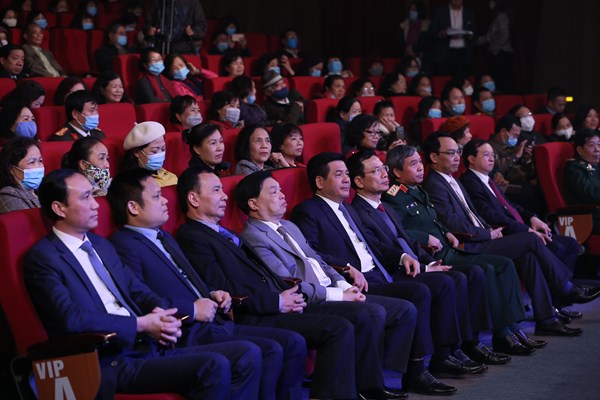 Tổ chức chương trình nghệ thuật đặc biệt “Sáng mãi niềm tin theo Đảng” - Anh 3
