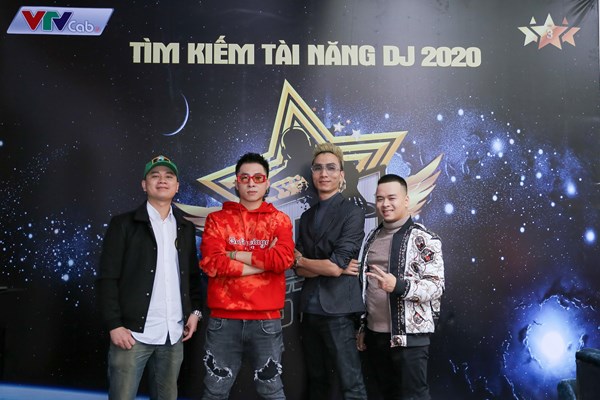 Hai DJ thi đối đầu được giám khảo khen là nâng đỡ nhau - Anh 3