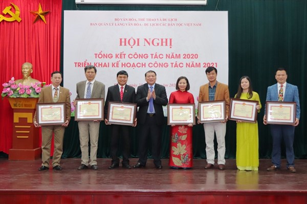 Đoàn kết, sáng tạo, khát vọng xây dựng và phát triển Làng Văn hóa - Du lịch các dân tộc Việt Nam - Anh 3