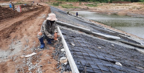 Dự án hồ chứa nước Ia Rtô (Gia Lai) chậm tiến độ: Hàng chục nghìn người dân lĩnh hậu quả - Anh 2