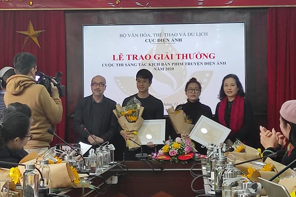 Trao giải thi Sáng tác kịch bản phim truyện điện ảnh: “Cơn khát” kịch bản có được giải tỏa? - Anh 1