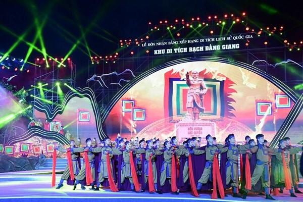 Lễ đón nhận Bằng xếp hạng di tích quốc gia Khu di tích lịch sử Bạch Đằng Giang - Anh 4