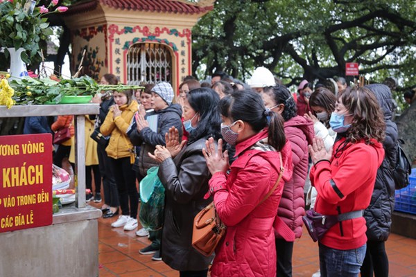 Thủ tướng: Hạn chế tổ chức lễ hội để phòng, chống dịch Covid-19 - Anh 1