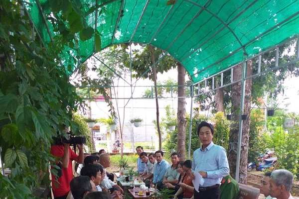Mô hình “Cafe Đại đoàn kết””: Khơi dậy phong trào xây dựng đời sống văn hóa - Anh 1