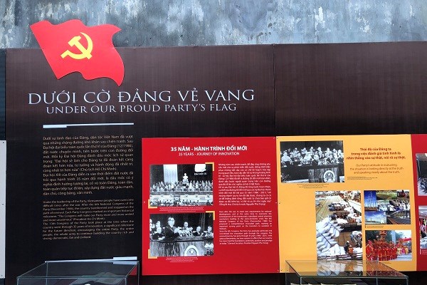 Khai mạc trưng bày Bài ca kết đoàn: Những bài học lịch sử vẹn nguyên giá trị - Anh 5