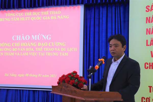 Thứ trưởng Hoàng Đạo Cương thăm và làm việc Trung tâm HLTT Quốc gia Đà Nẵng và Trường ĐH TDTT Đà Nẵng - Anh 1