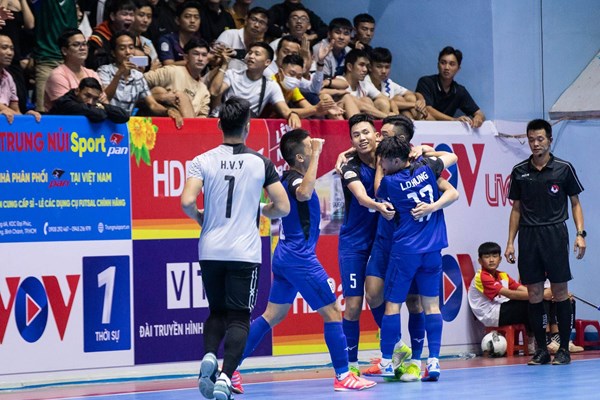 "Chất xúc tác" cho futsal - ảnh 1