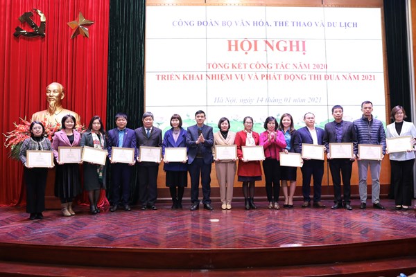 Hội nghị Tổng kết công tác năm 2020 triển khai nhiệm vụ năm 2021 của Công đoàn Bộ VHTTDL - Anh 5