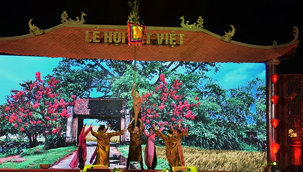 Lần thứ hai cùng trải nghiệm với Lễ hội Tết Việt - Anh 2