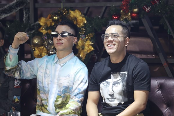 DJ Hoàng Anh xuất hiện ở vị trí giám khảo DJ Star - Anh 1