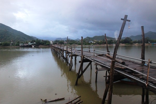 Mong một cây cầu... - Anh 1