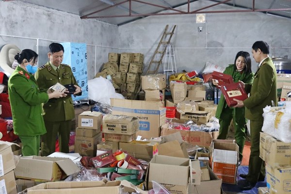 Tăng kiểm soát các sản phẩm người nổi tiếng bán hàng trên mạng - Anh 2