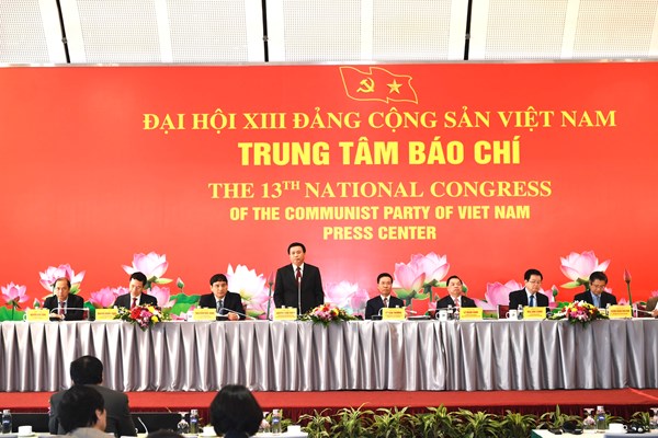 Khai trương Trung tâm báo chí Đại hội Đảng lần thứ XIII - Anh 2