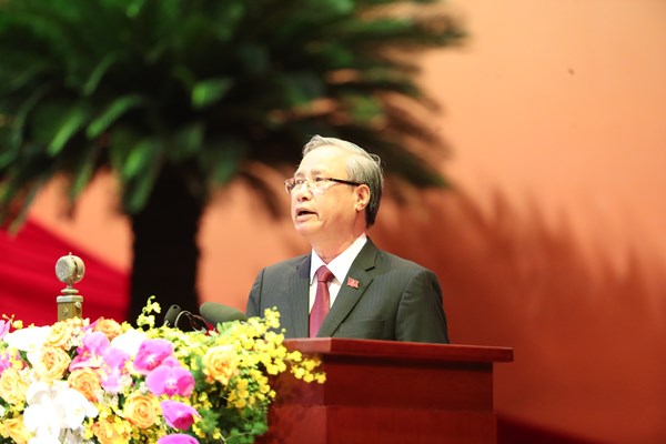 Ngày làm việc đầu tiên của Đại hội XIII - Anh 8