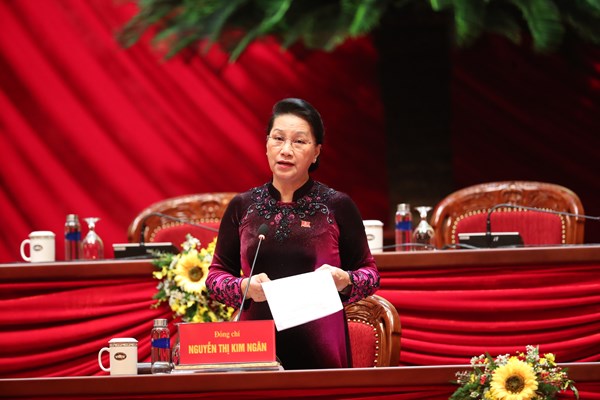 Ngày làm việc đầu tiên của Đại hội XIII - Anh 7
