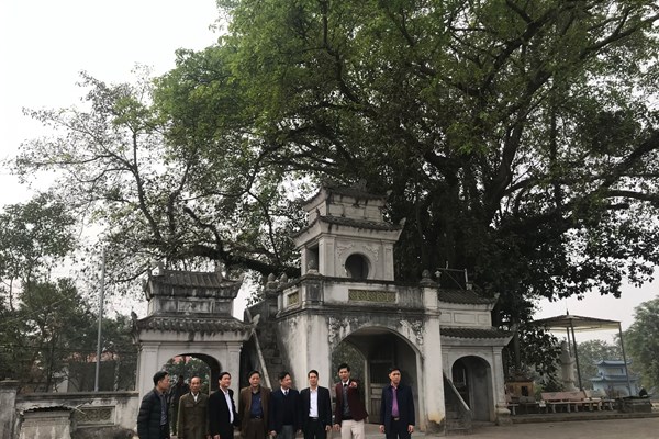 Kiểm tra công tác  quản lý và tổ chức lễ hội tại Vĩnh Phúc: Lễ hội Đúc Bụt sẽ không còn“cướp chiếu” - Anh 1