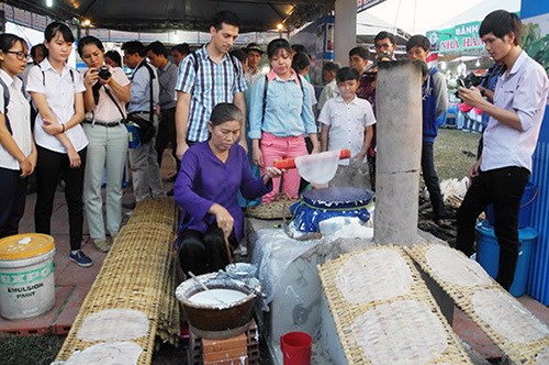 Sản phẩm nghề làm bánh tráng phơi sương Trảng Bàng hướng đến thương hiệu quốc gia - Anh 1