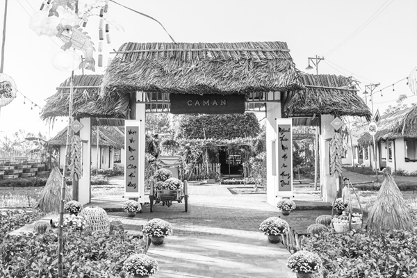 Hội An mở phiên chợ Tết xưa mua bán bằng... tiền xu - Anh 1