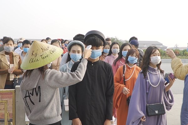 Giáo hội Phật giáo Việt Nam: Các chùa kêu gọi người dân phát giác người nhập cảnh trái phép - Anh 1